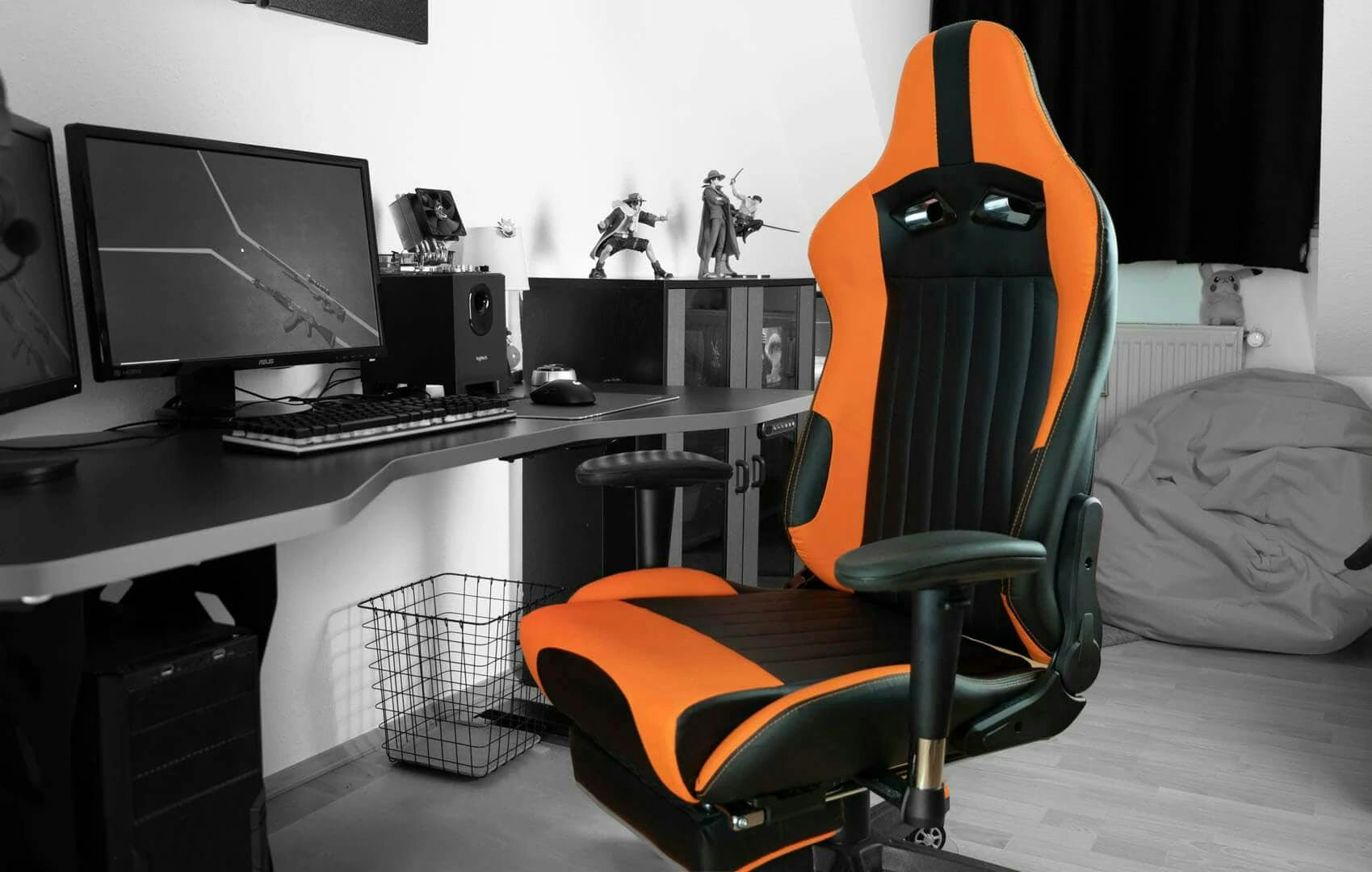 LeetDesk Gaming chair