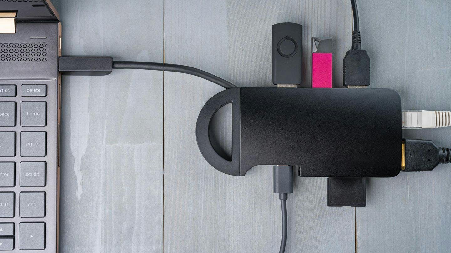 usb hub for better cord management